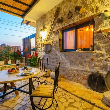 Villa 1 Bedroom With Private Pool Kalkan