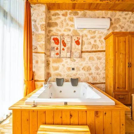 1 Bedroom With Private Pool Willa